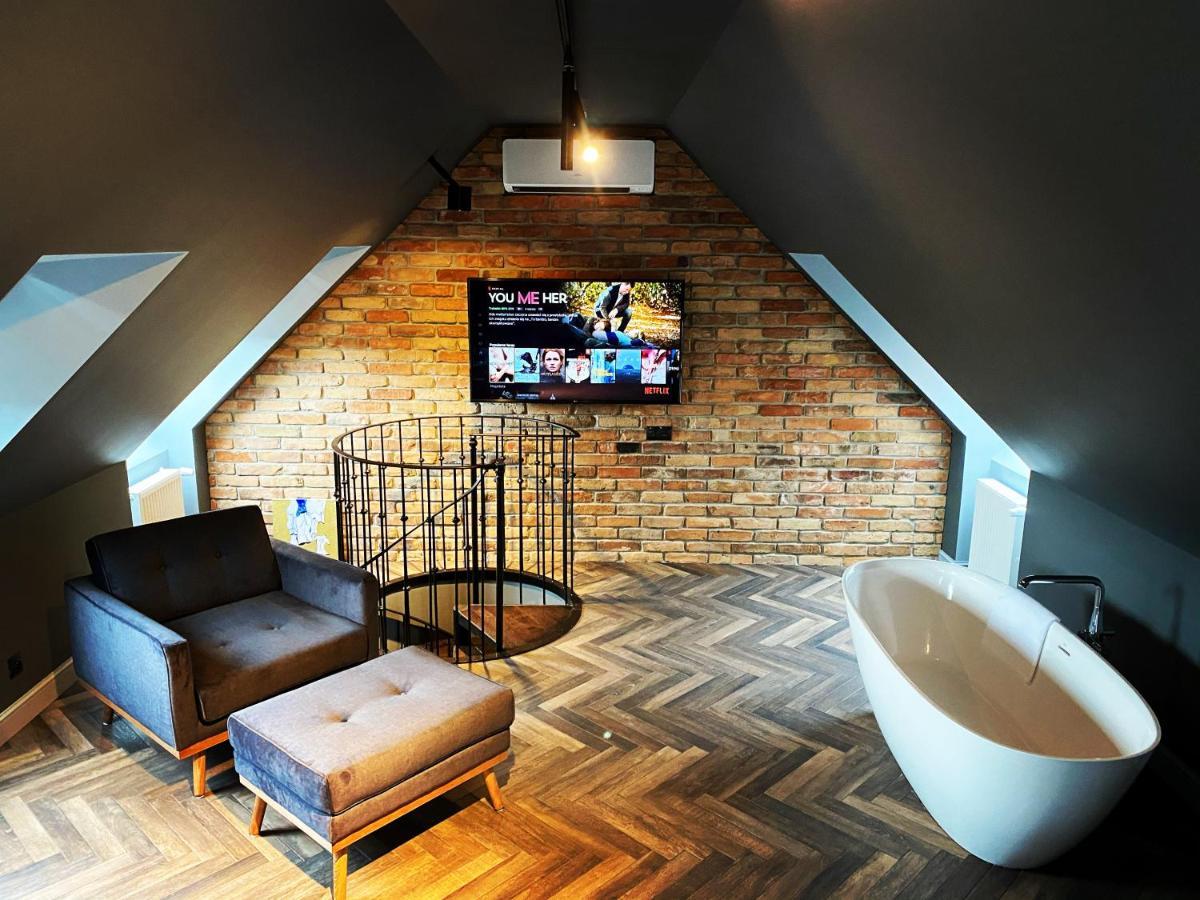 Old Town Luxury Apartments ازغوجالتس المظهر الخارجي الصورة