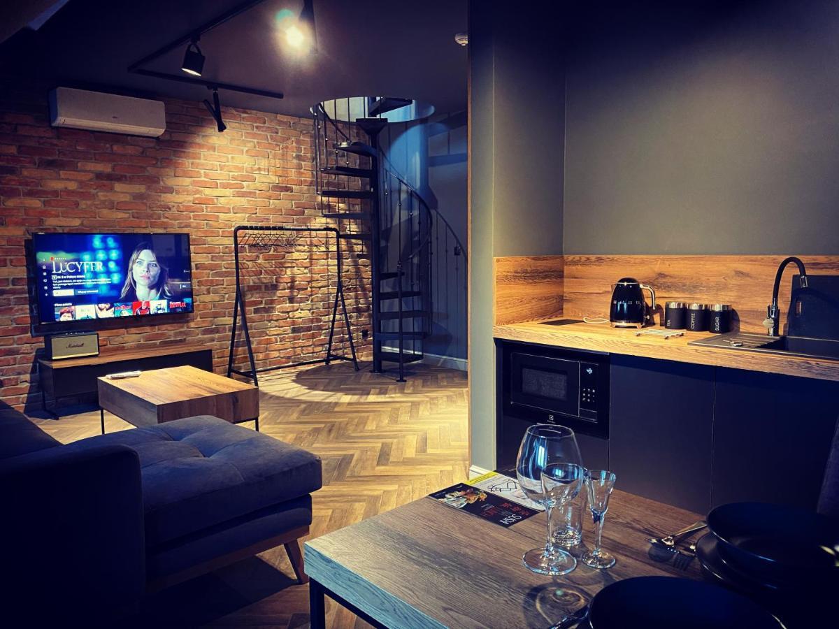 Old Town Luxury Apartments ازغوجالتس المظهر الخارجي الصورة